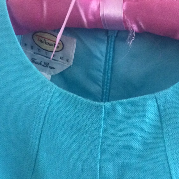 🎅🏻 Talbots NWT 4 petite dress fully lined dress - Picture 2 of 7